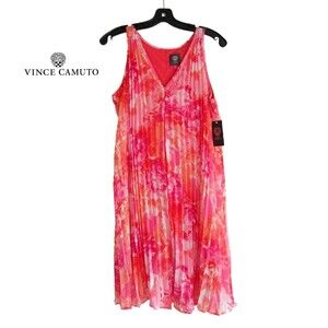 Vince Camuto NEW Romantic Floral Pleated Low V-Neck Flyaway Shift Dress 6